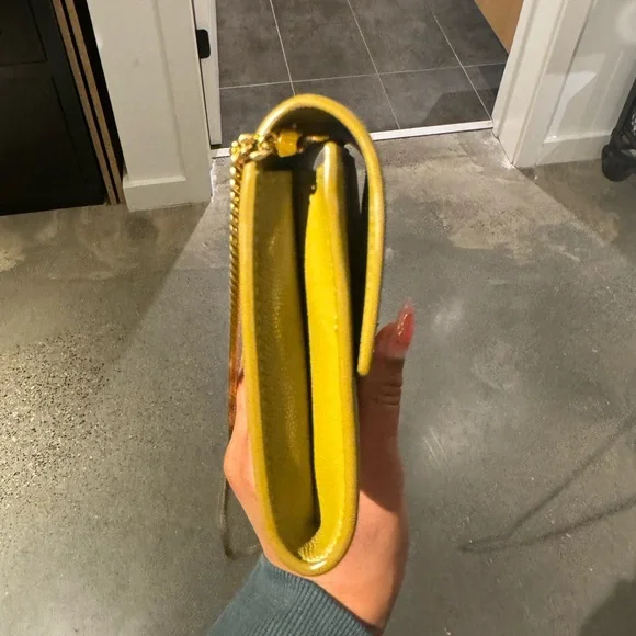 Relist - YSL CHARTREUSE UPTOWN CHAIN WALLET IN GRAIN DE POUDRE EMBOSSED LEATHER - Picture 8 of 11